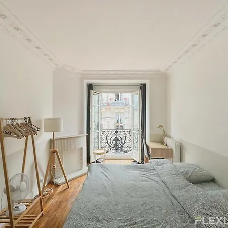 Flexliving - - Prague París